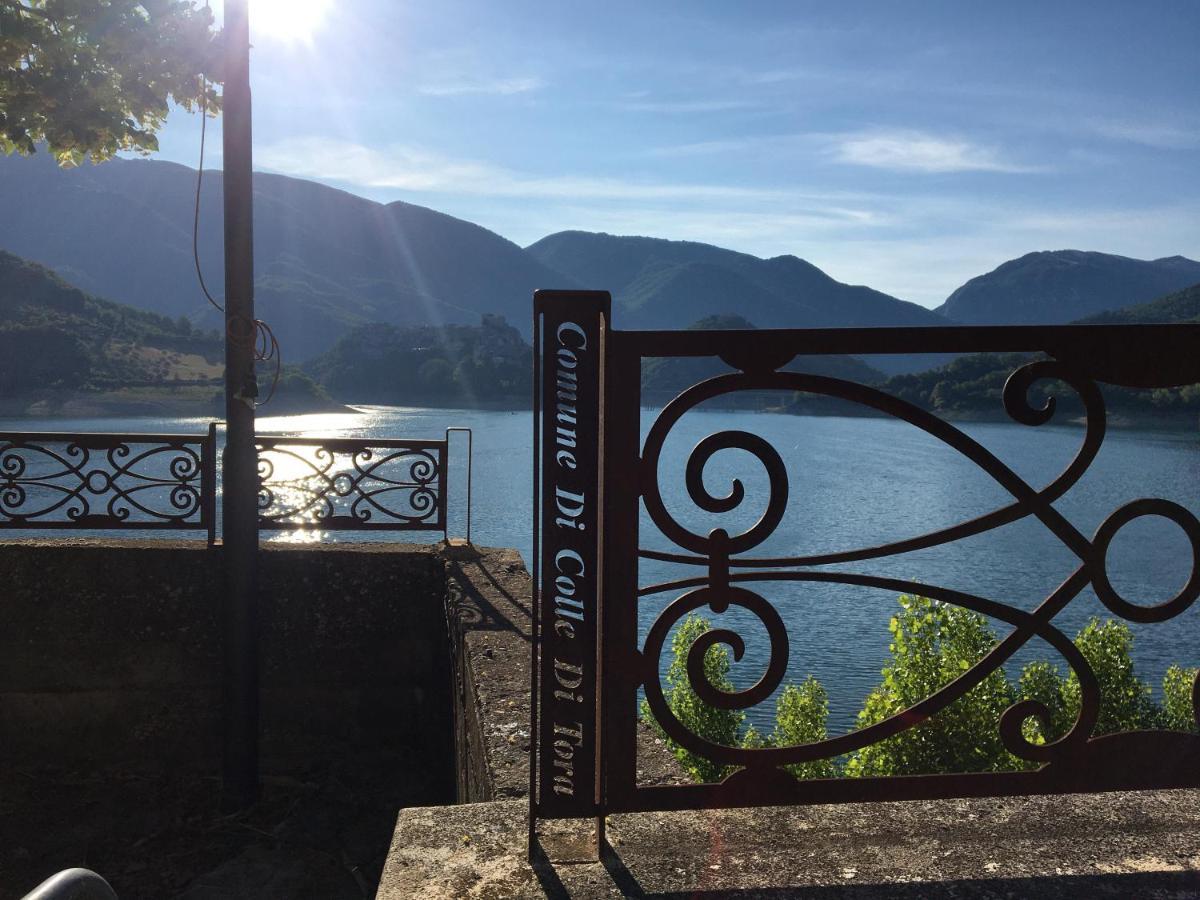 Ferienwohnung Casa Sul Lago Nonna Gio' Colle di Tora Exterior foto