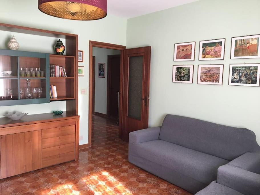 Ferienwohnung Casa Sul Lago Nonna Gio' Colle di Tora Exterior foto